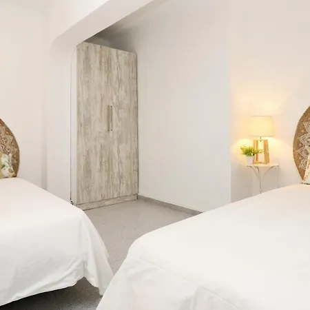 Alameda Beach Centro *